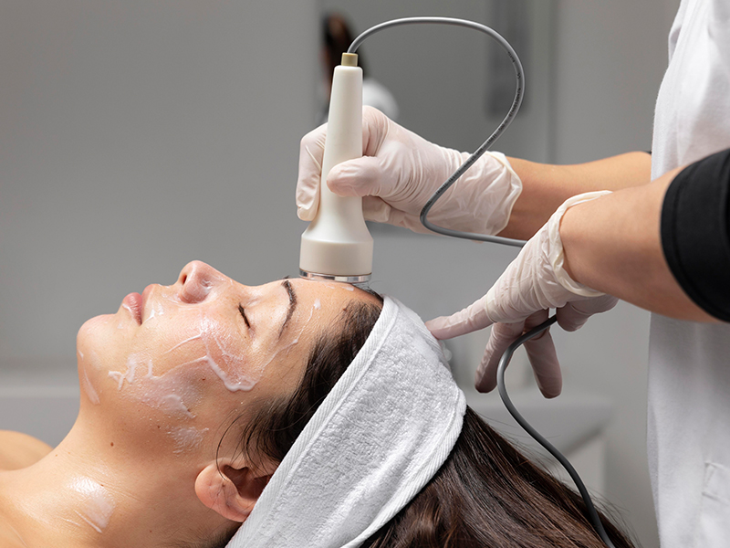 Skin Rejuvenation_Radio Frequency Facial